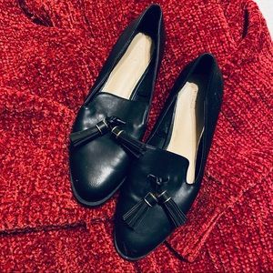 🔴4 for 25🔴 Zara Woman Size 35 Black Loafers with Tassels